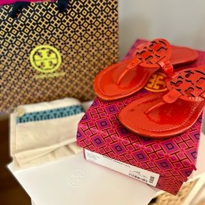 NIB Tory Burch Millers patent leather Bright Samba, size 7.5 with box & dust bag